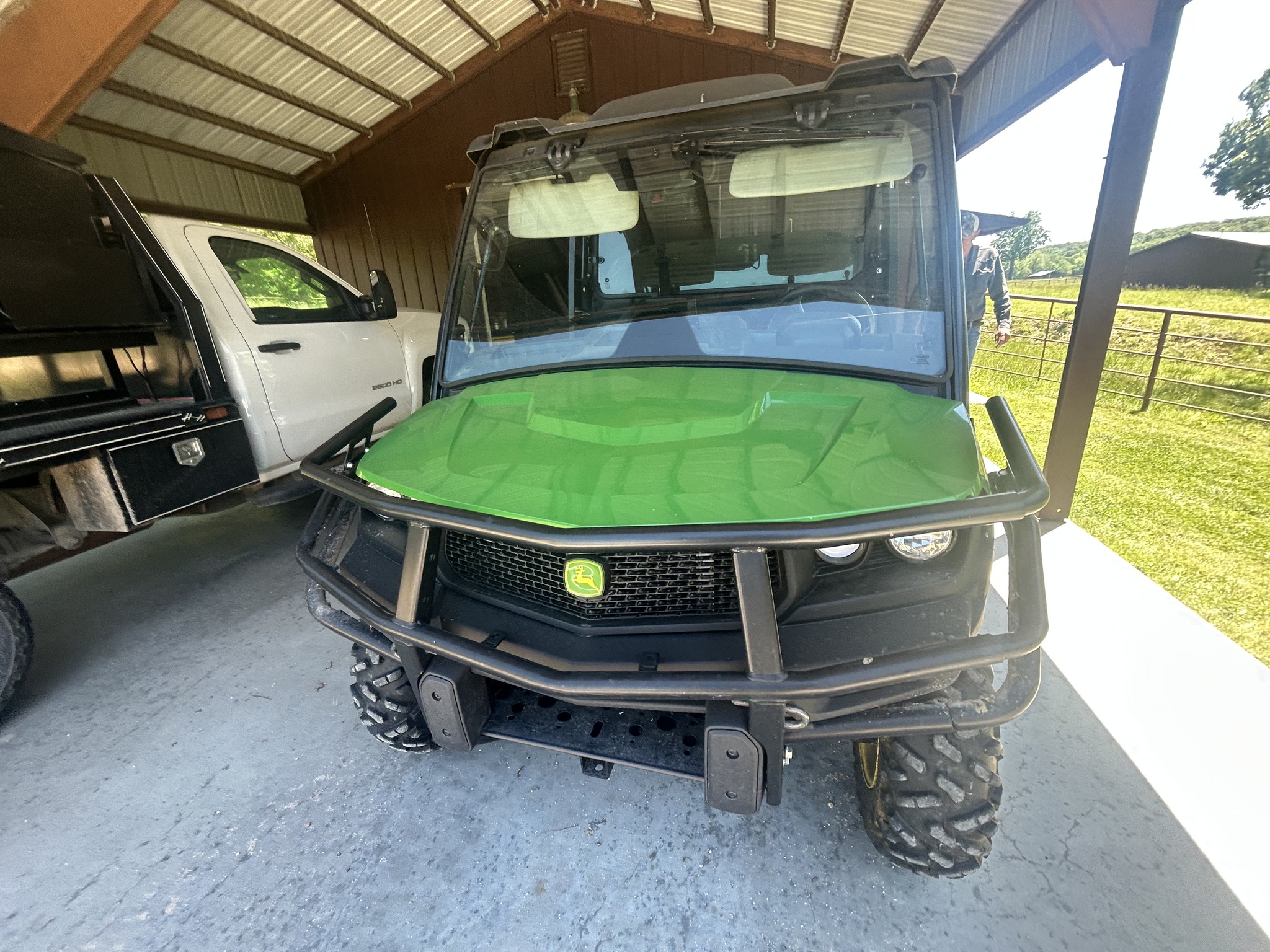  2023 John Deere XUV 835M at Heritage Tractor in Anderson, MO