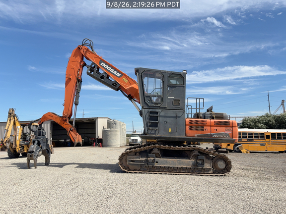 2019 Doosan DX300L