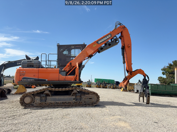 2019 Doosan DX300L