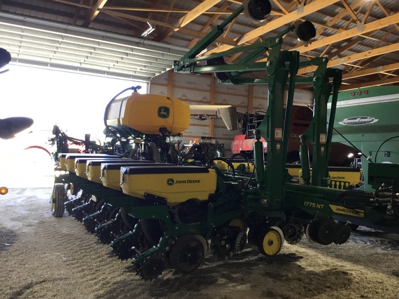 2025 John-Deere 1775NT