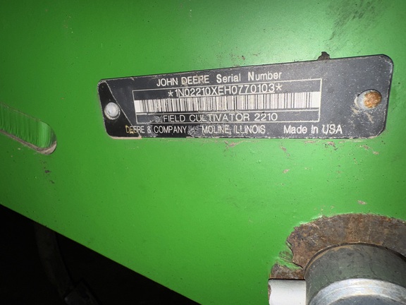 2017 John Deere 2210 - Photo2
