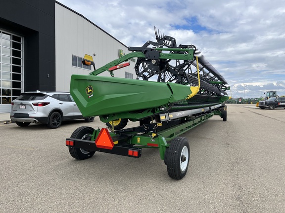 2025 John Deere HDR 40