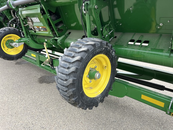 2025 John Deere HDR 40