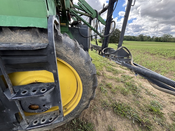 Used 1993 John Deere 6500 Self Propelled Sprayers at Koenig Equipment in Greenville, OH - Photo6
