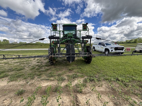 Used 1993 John Deere 6500 Self Propelled Sprayers at Koenig Equipment in Greenville, OH - Photo3