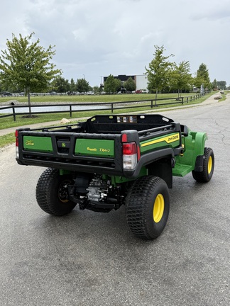 2025 John-Deere 4X2