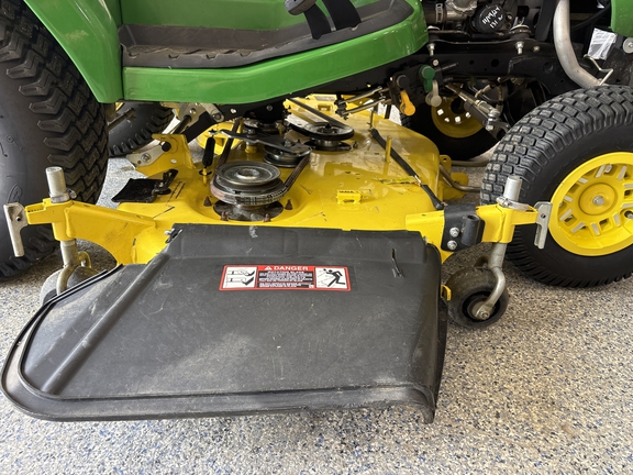 2021 John Deere X734 - Photo7