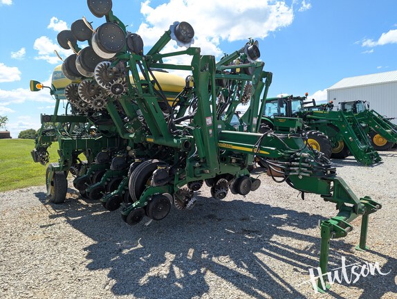Photo of 2012 John Deere 1790