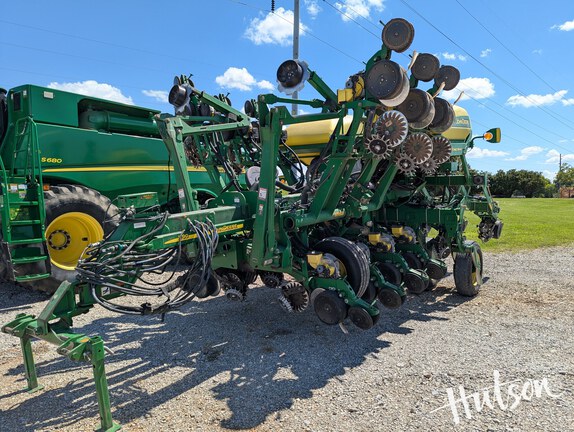 Photo of 2012 John Deere 1790