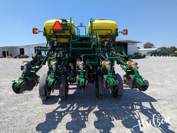 Photo of 2012 John Deere 1790