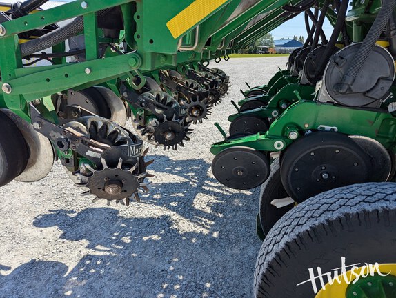 Photo of 2012 John Deere 1790