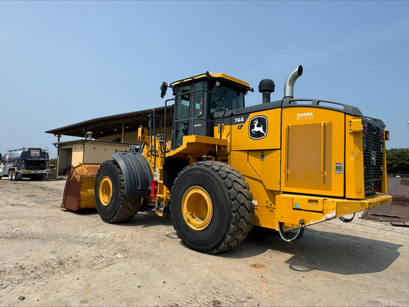 2023 John Deere 744 P