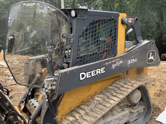 Photo of 2025 John Deere 325G