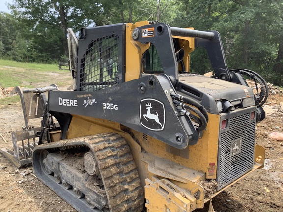 Photo of 2025 John Deere 325G