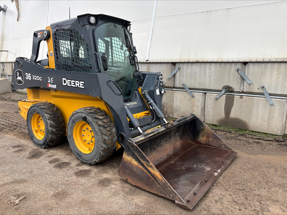 2021 John Deere 320G