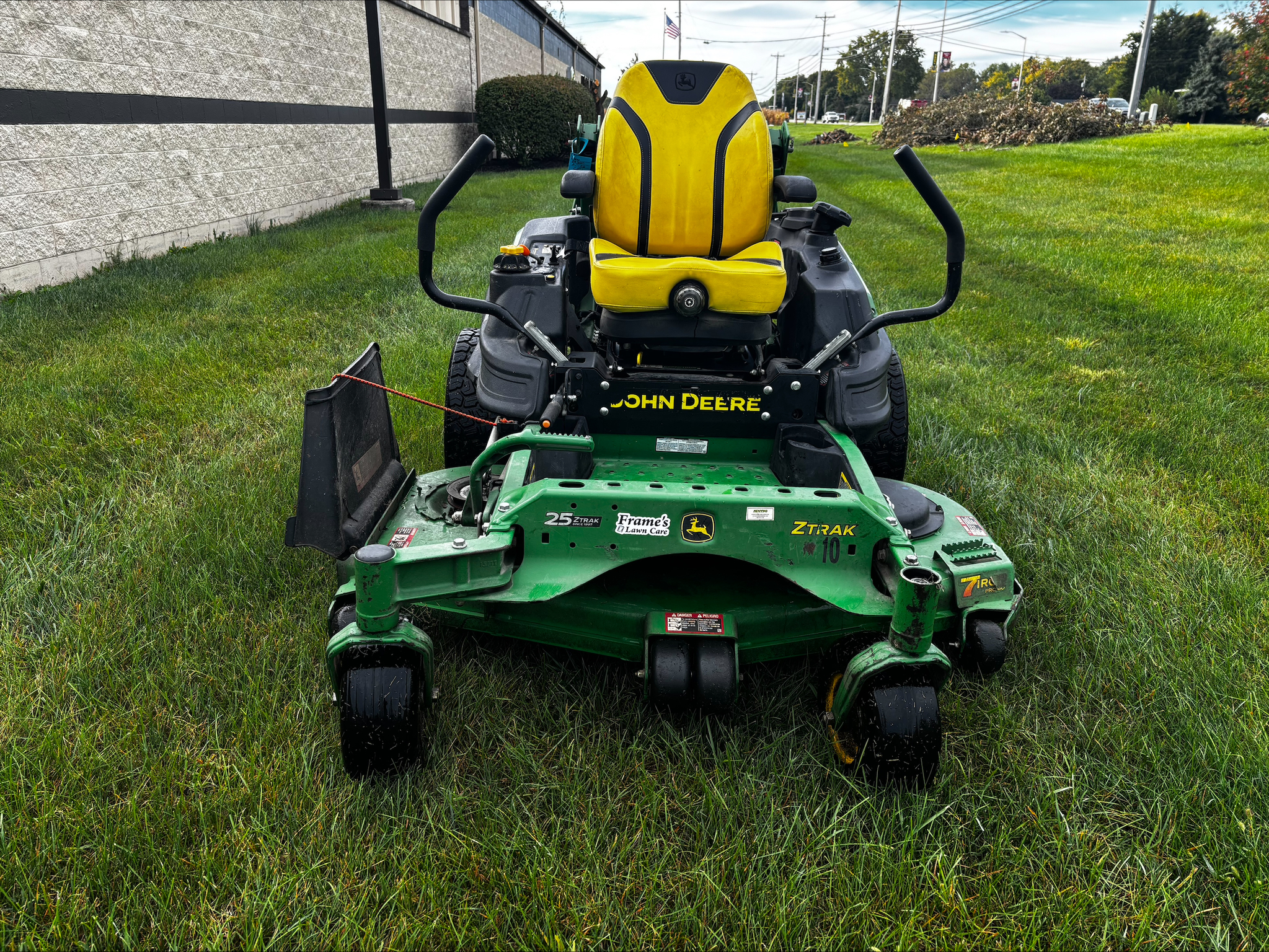 Used 2021 John Deere Z930M Zero Turn Mowers at Koenig Equipment in Tipp City, OH - PhotoXL0