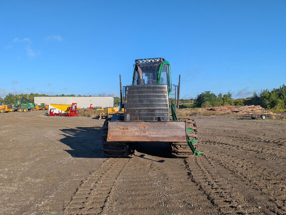2017 John Deere 1910G