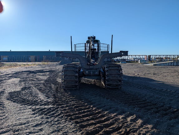 2017 John Deere 1910G