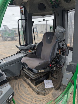 2017 John Deere 1910G