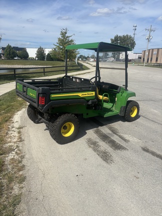 2022 John-Deere TX 4X2