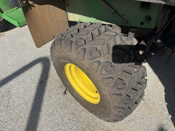 2022 John-Deere 4X2 GATOR