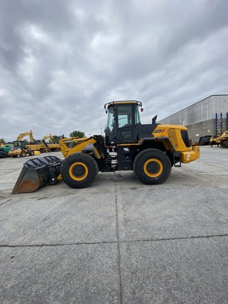 2023 Liugong 838H