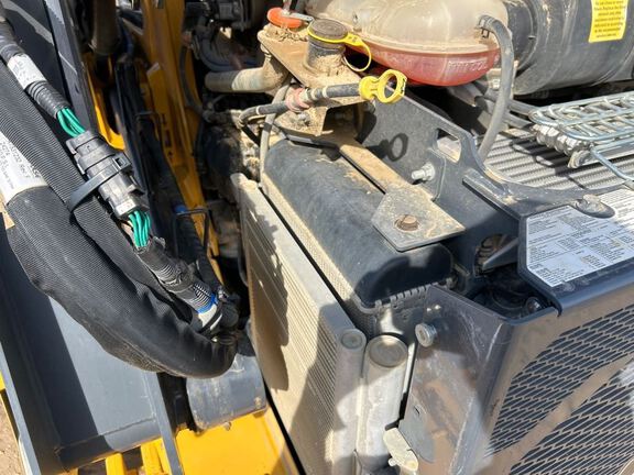 2025 John Deere 330P