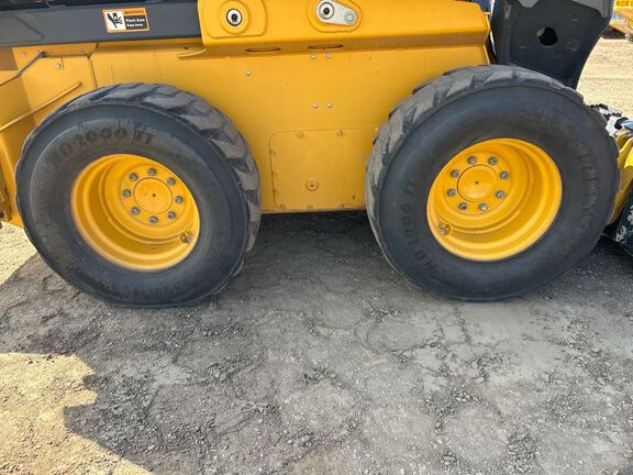 2025 John Deere 330P