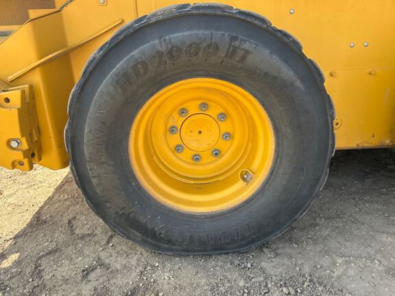 2025 John Deere 330P