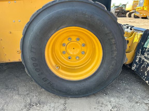 2025 John Deere 330P