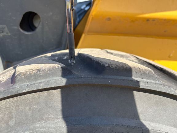 2025 John Deere 330P
