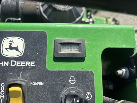 2022 John-Deere 648R