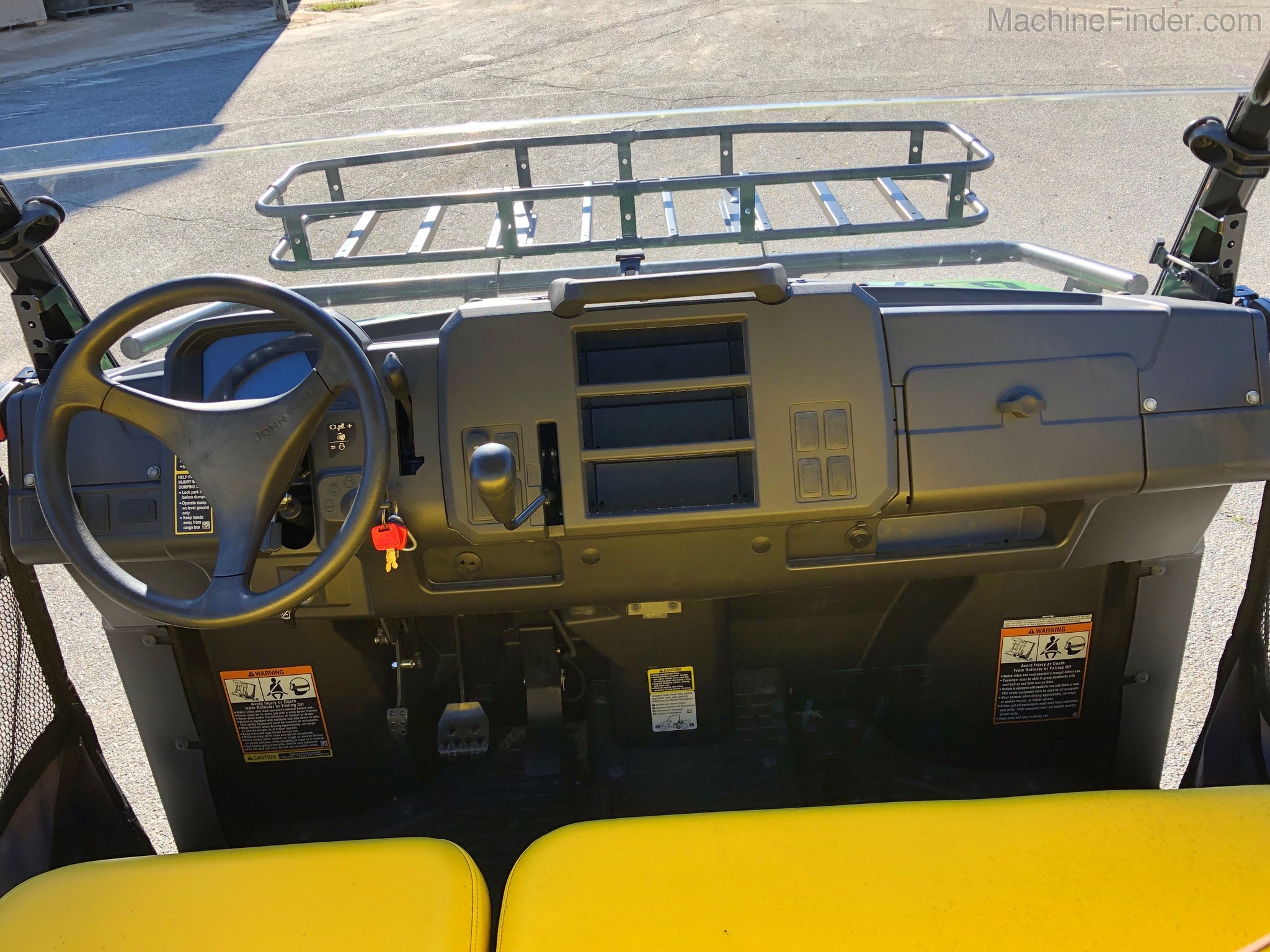 2020 John Deere XUV835E Image 5