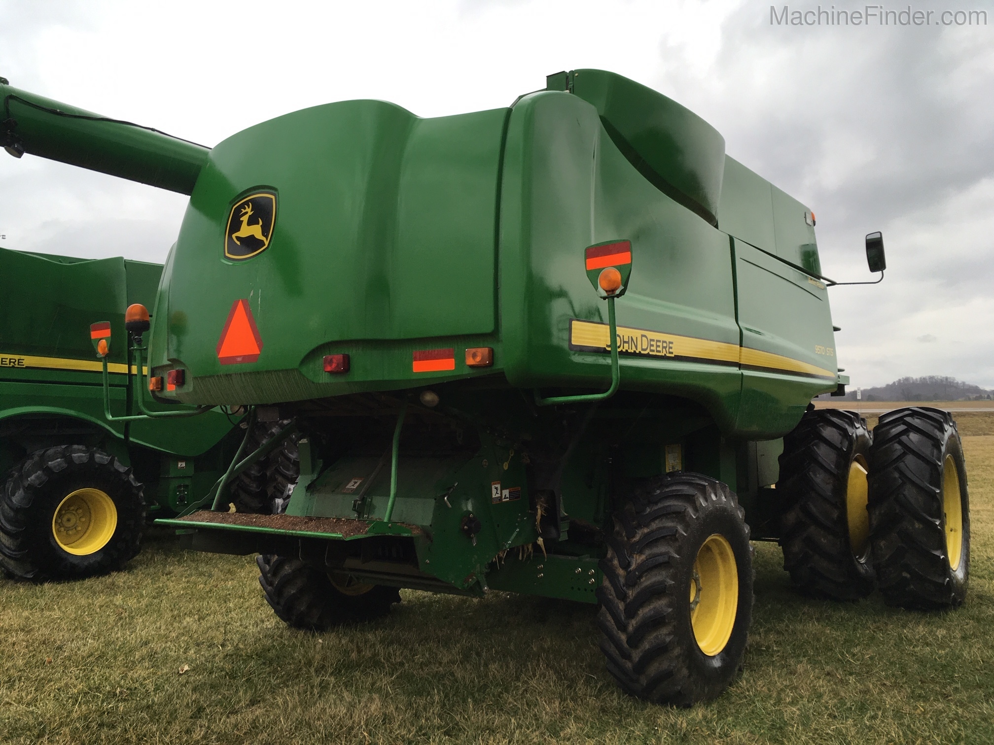 2011 John Deere 9570 STS Image 8