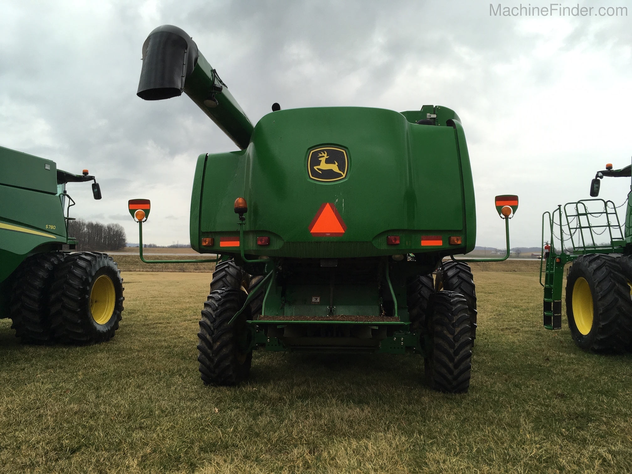 2011 John Deere 9570 STS Image 9