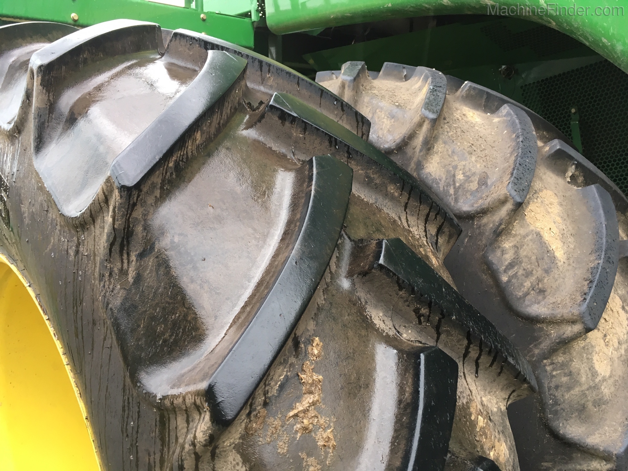 2011 John Deere 9570 STS Image 13