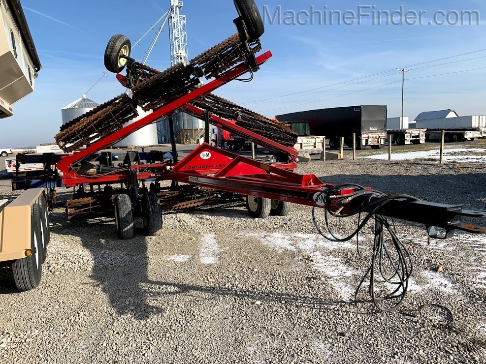 2015 J&M TF 215-41 Image 2