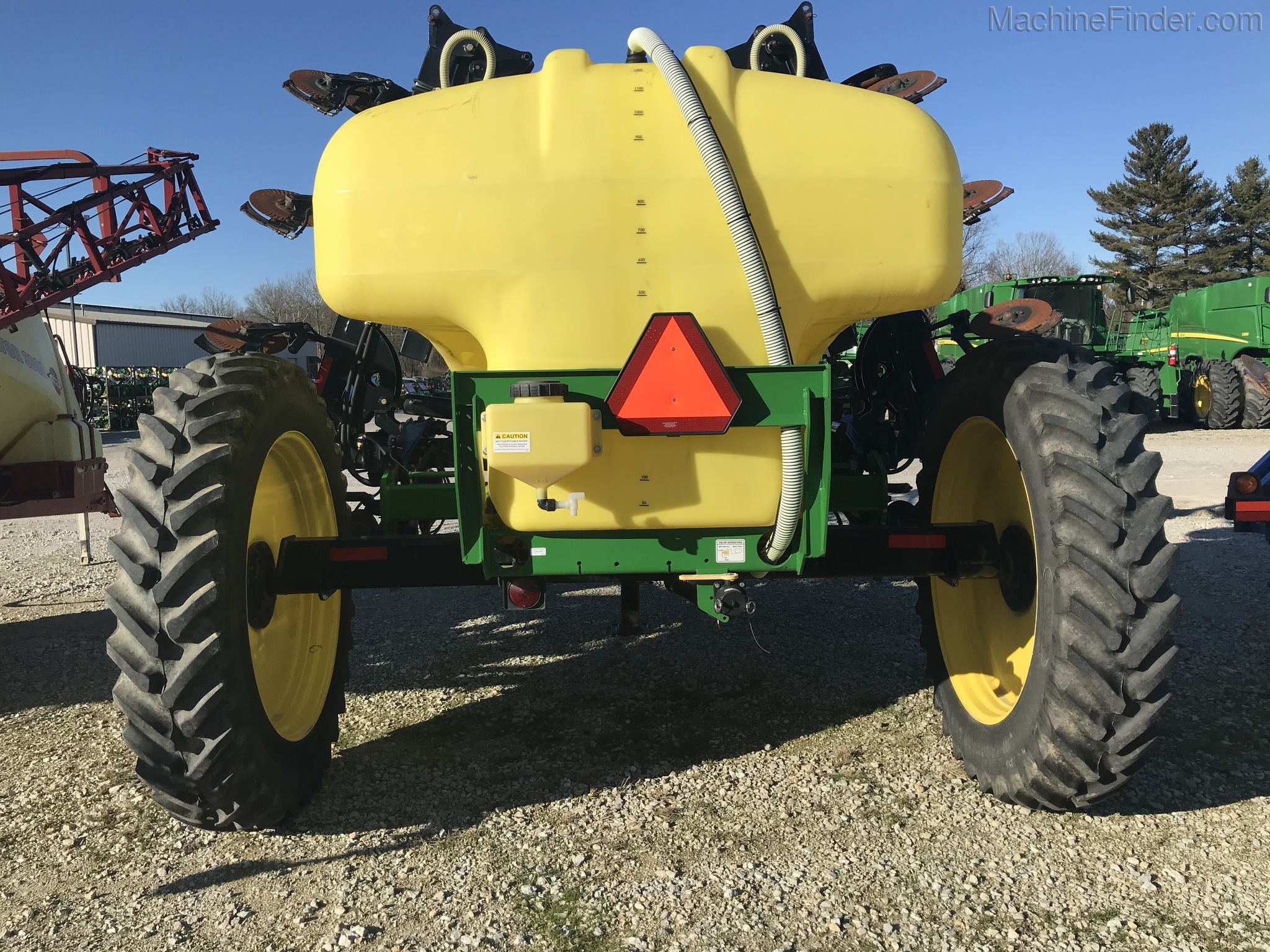 2012 Fast 8313 Image 4