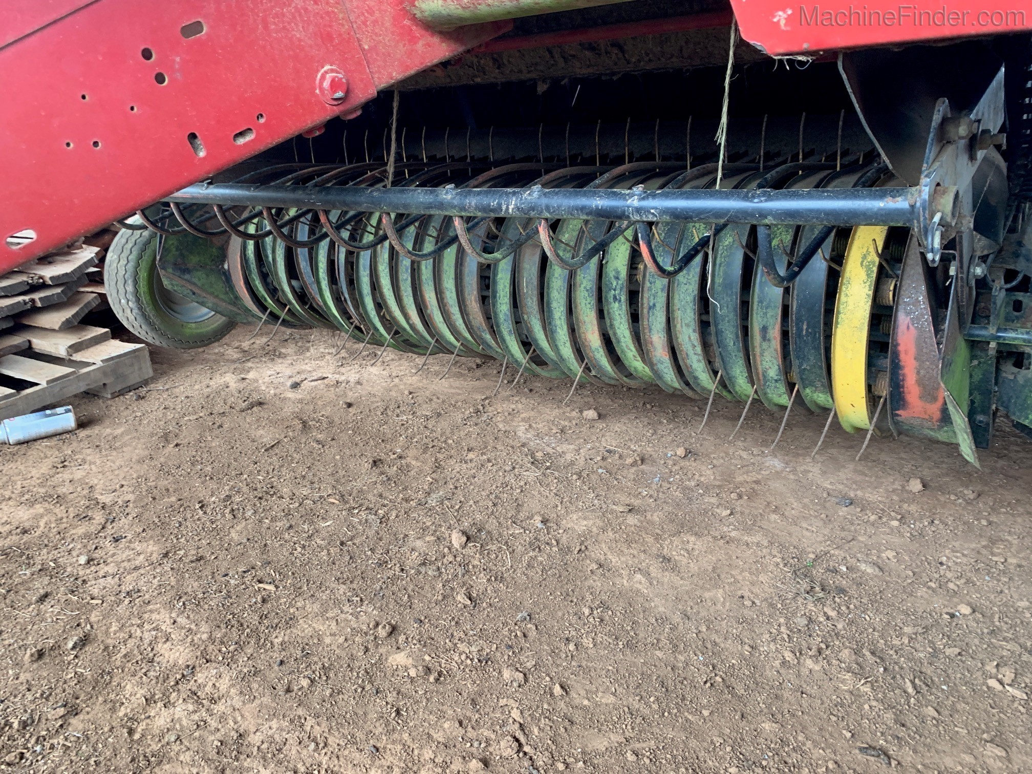 2002 Case IH RBX561 Image 6