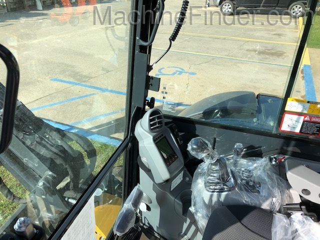 2020 John Deere 50G Image 5