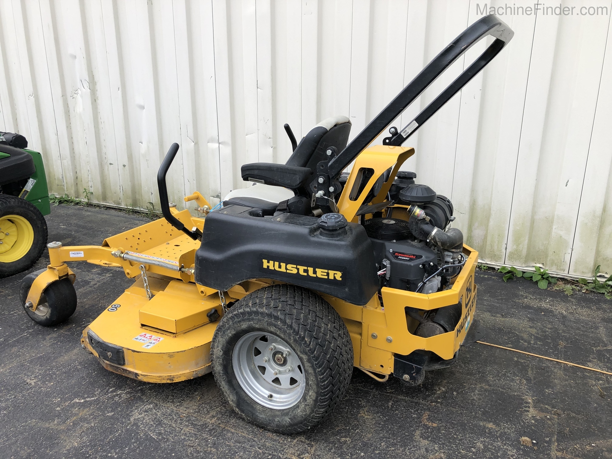 2016 Hustler SUPER Z Image 5