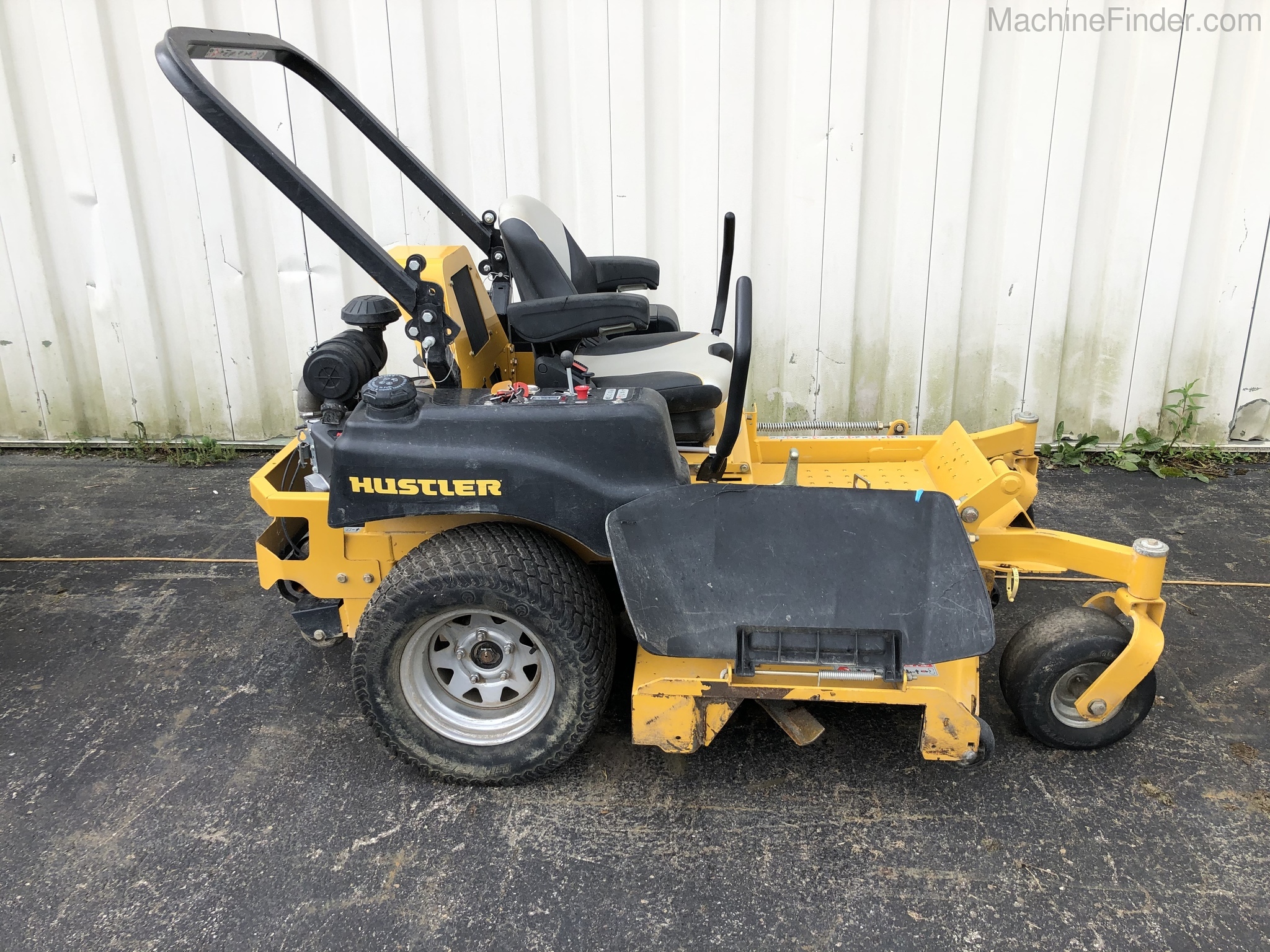 2016 Hustler SUPER Z Image 2