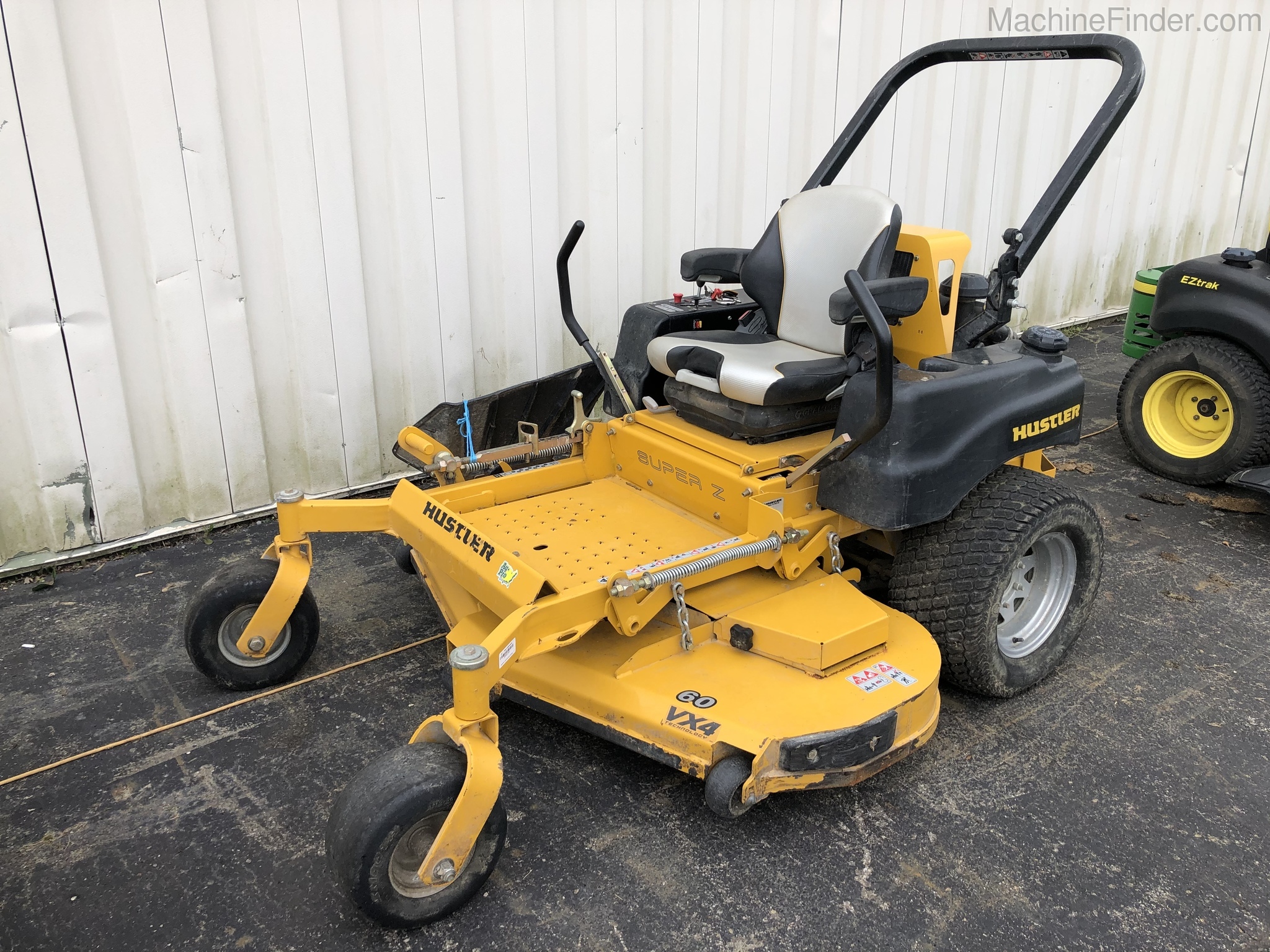 2016 Hustler SUPER Z Image 7