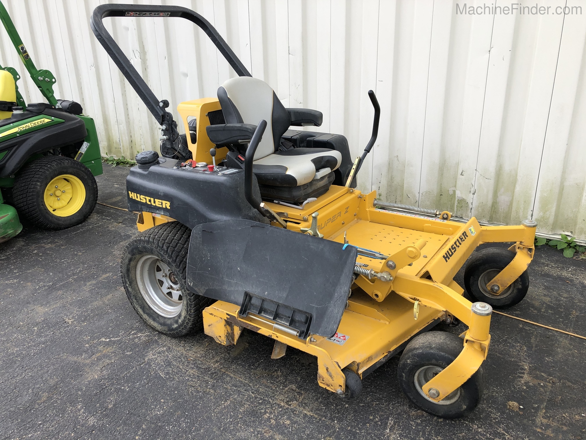 2016 Hustler SUPER Z Image 3