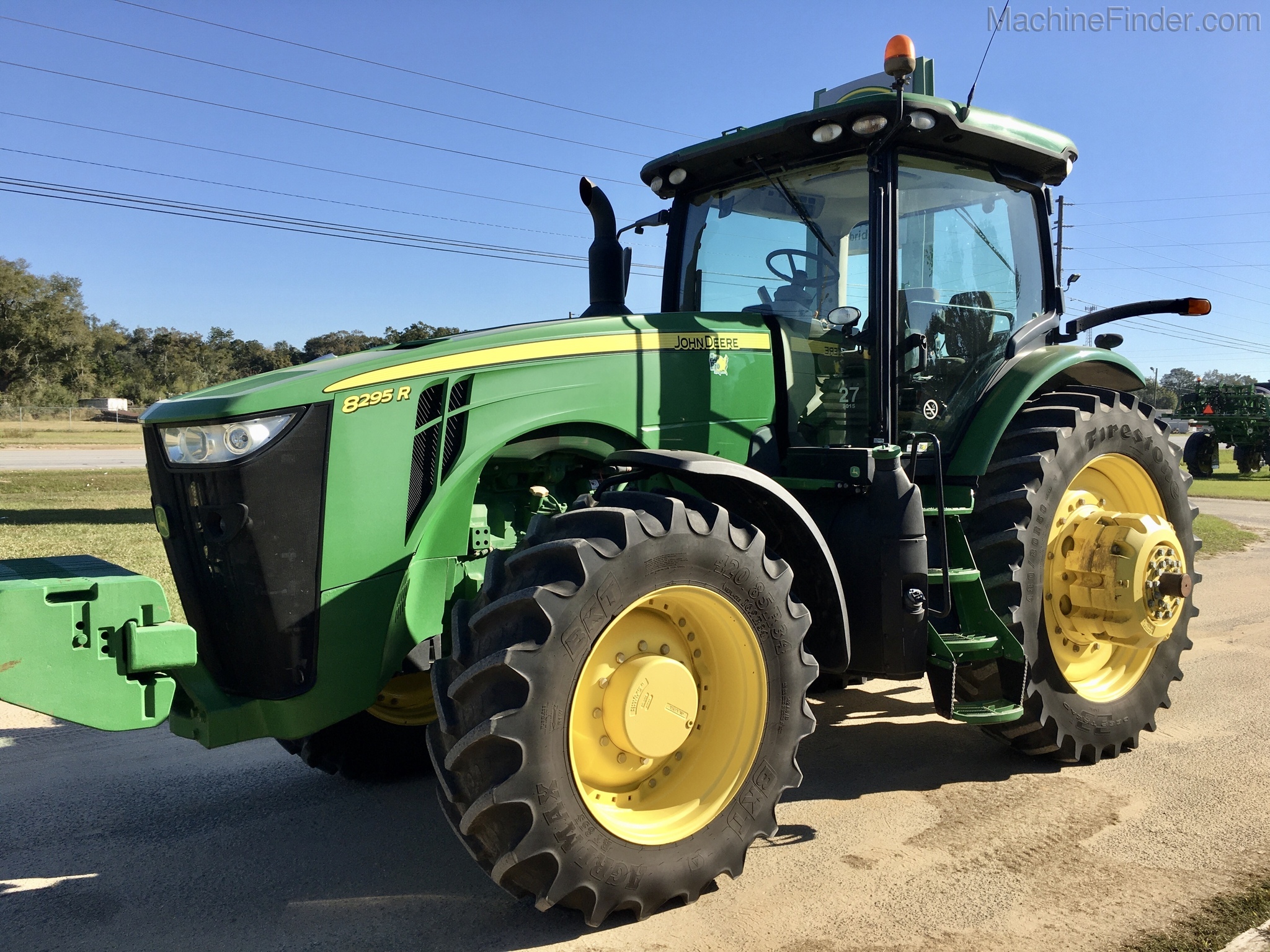 2015 John Deere 8295R Image 2