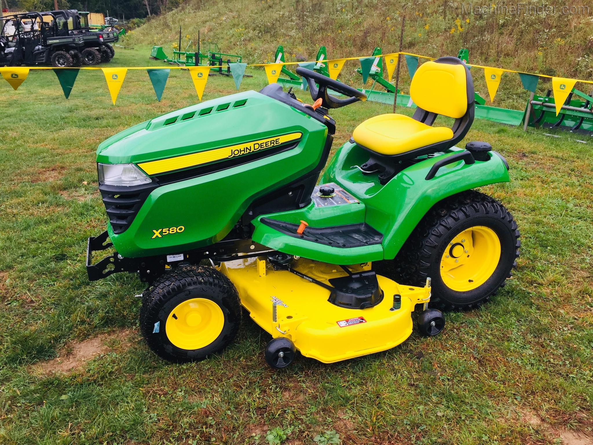 2020 John Deere X580 Image 1