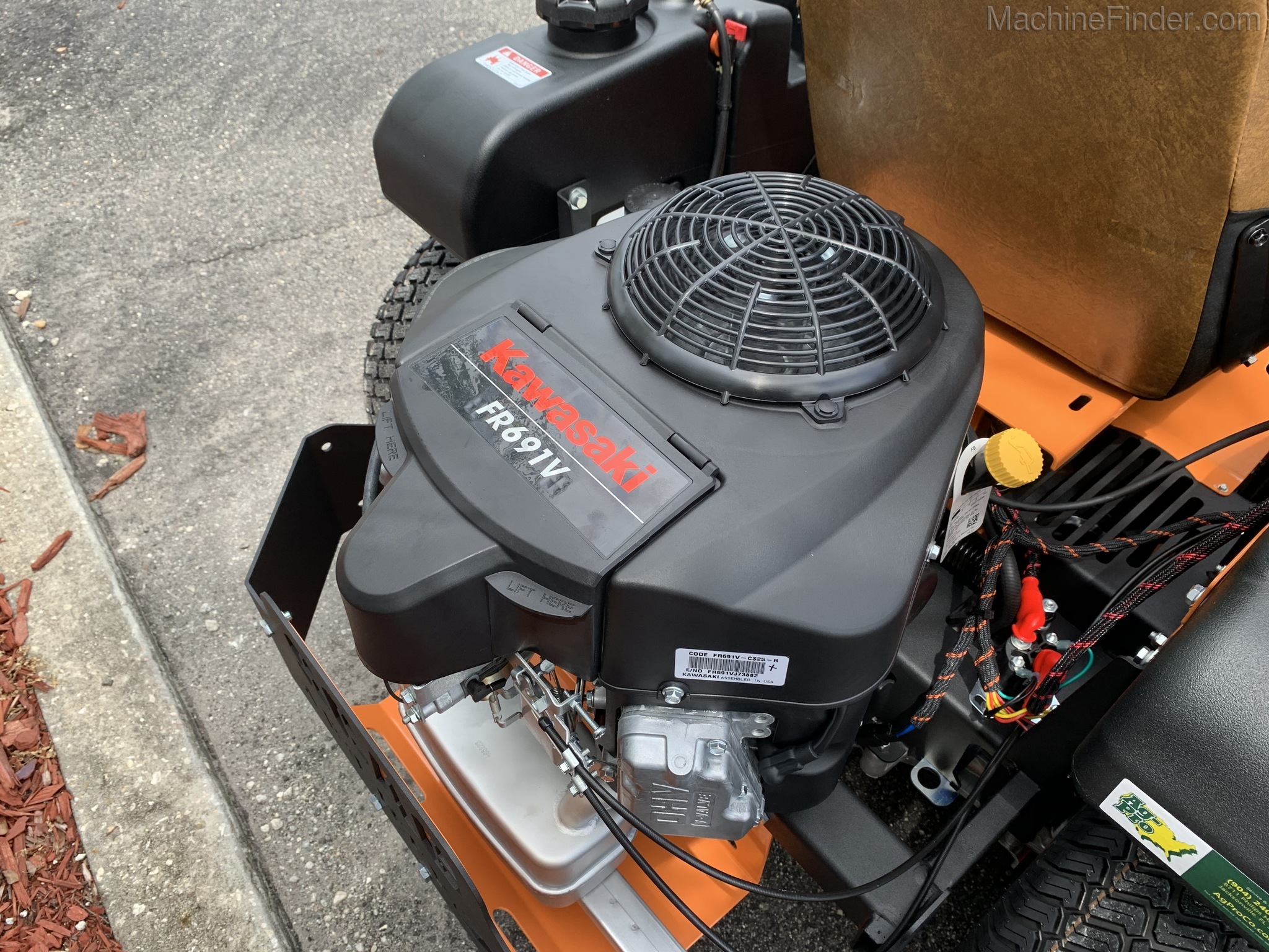 2020 Scag SZL52-23FR Image 4