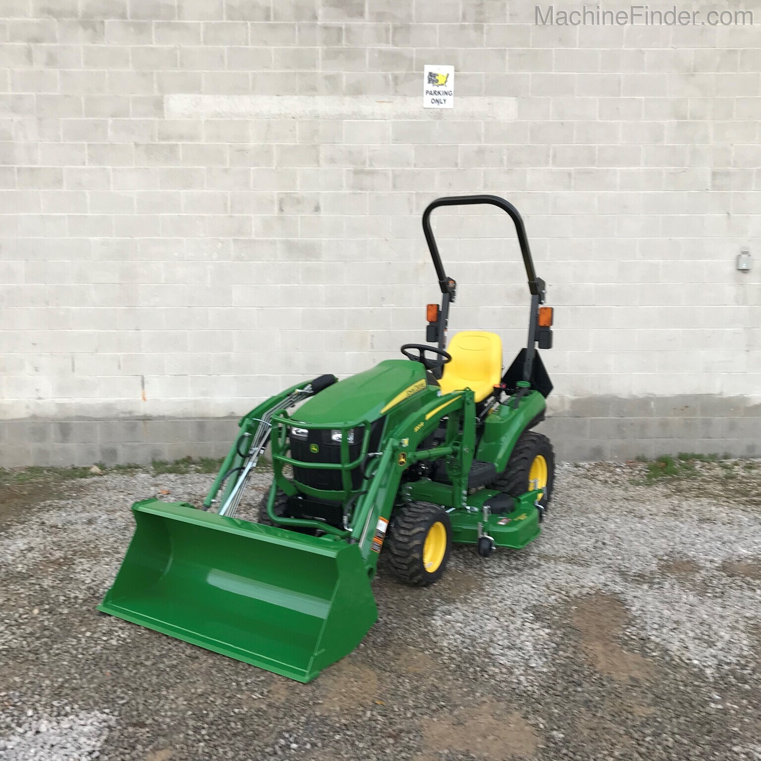 2020 John Deere 1023E Image 1