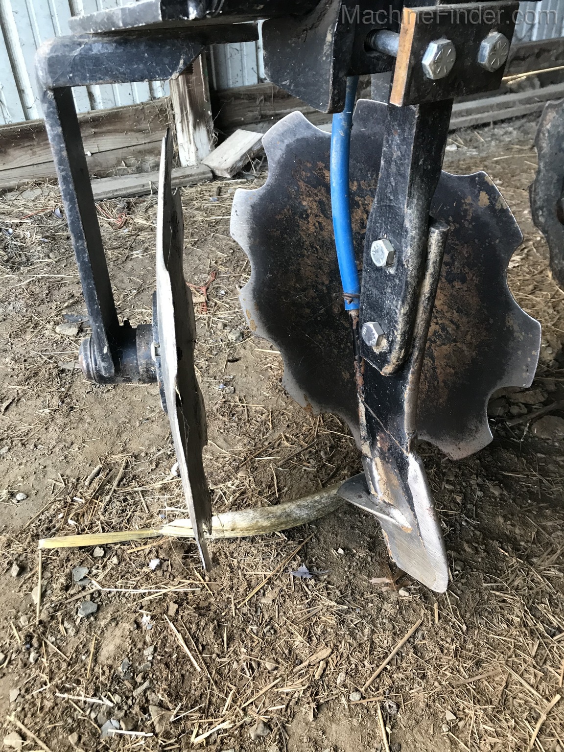 Blu-Jet Landrunner 3-PT Image 5