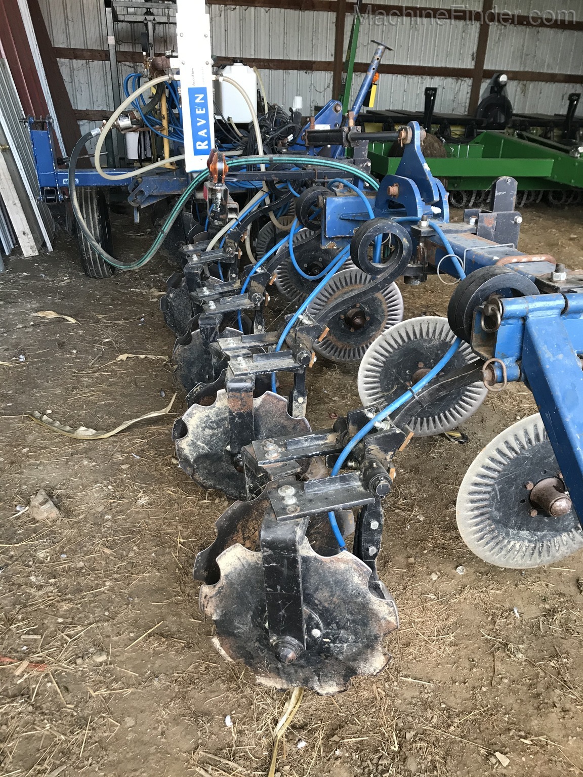 Blu-Jet Landrunner 3-PT Image 3